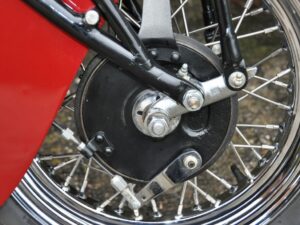 Indian Four 1940 red mét.
