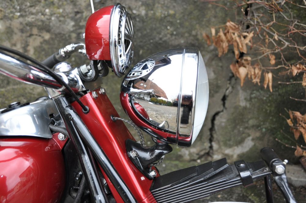 Indian Four 1940 red mét.