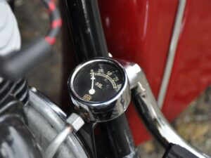 Indian Four 1940 red mét.