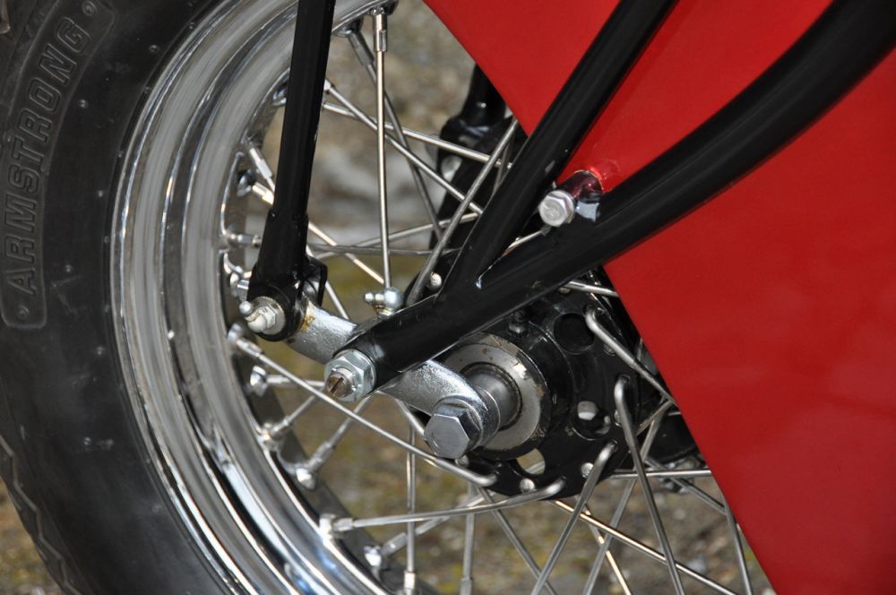 Indian Four 1940 red mét.