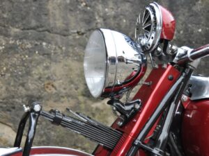 Indian Four 1940 red mét.