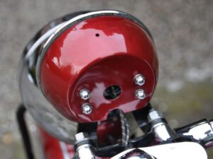 Indian Four 1940 red mét.