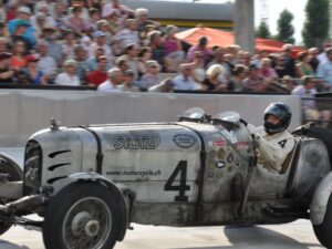 STuTZ DV 32 Blackhawk Twin Cam Racer