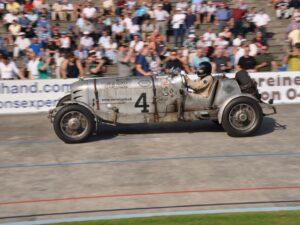 STuTZ DV 32 Blackhawk Twin Cam Racer