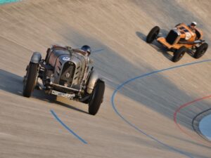 STuTZ DV 32 Blackhawk Twin Cam Racer