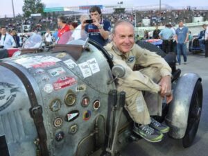 STuTZ DV 32 Blackhawk Twin Cam Racer