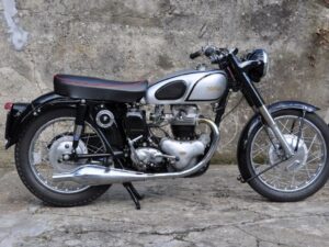 Norton Dominator 7 1955