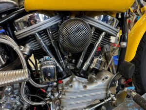 Harley-Davidson Panhead Bobber "Milwaukee Vibrator" 1949