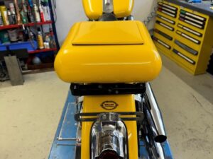 Harley-Davidson Panhead Bobber "Milwaukee Vibrator" 1949