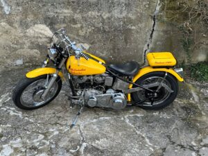 Harley-Davidson Panhead Bobber "Milwaukee Vibrator" 1949