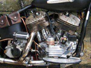 Harley-Davidson Flathead UL 74" 1946 schwarz matt