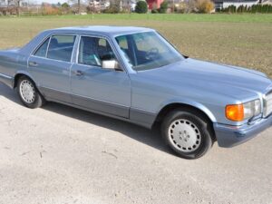 Mercedes-Benz W 126 560 SE