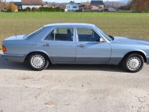 Mercedes-Benz W 126 560 SE