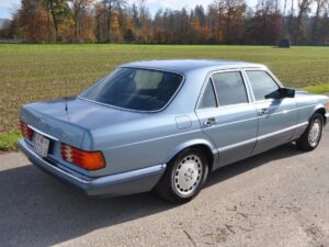 Mercedes-Benz W 126 560 SE