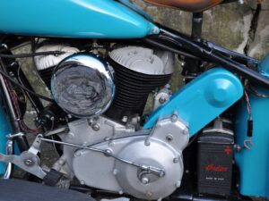 Indian Chief 74" 1948 tuerkis blau