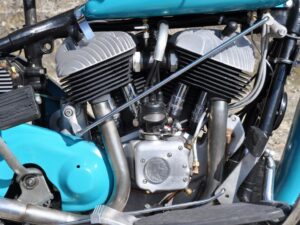 Indian Chief 74" 1948 tuerkis blau