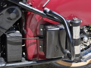 Indian Chief 74" 1947 red