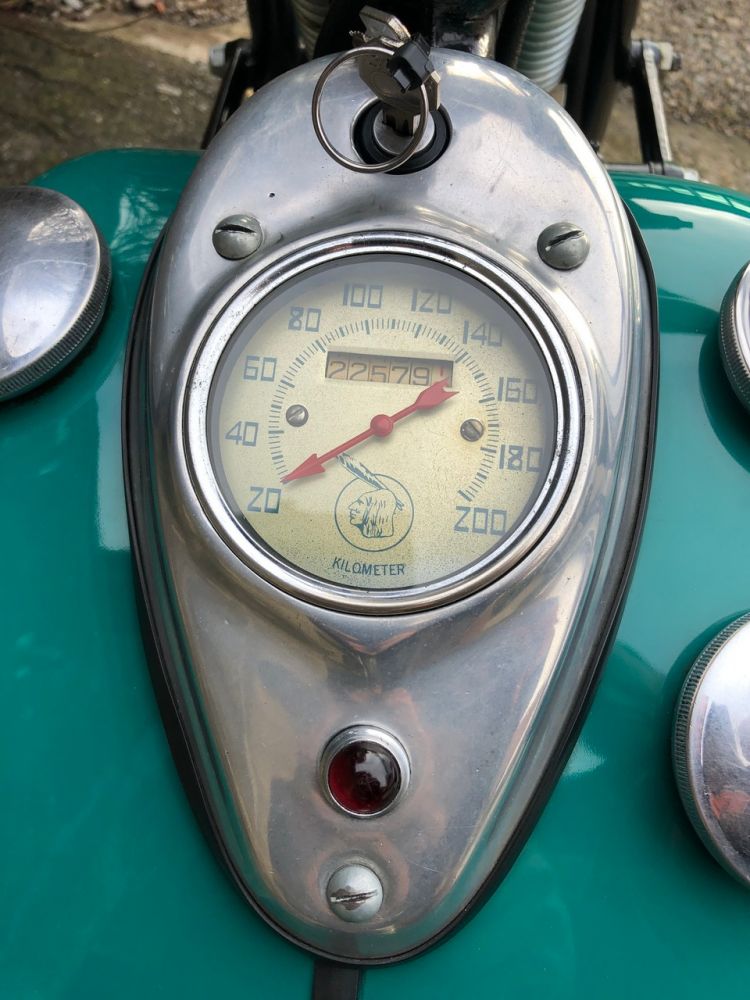 Indian Chief 74" 1948 light green