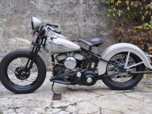 Harley-Davidson Flathead WLDR (Competition) Semi Racer
