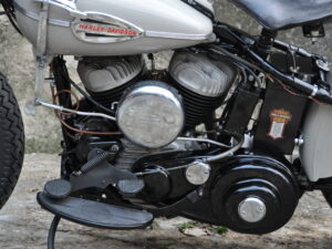 Harley-Davidson Flathead WLDR (Competition) Semi Racer