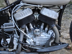 Harley-Davidson Flathead WLDR (Competition) Semi Racer
