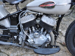 Harley-Davidson Flathead WLDR (Competition) Semi Racer